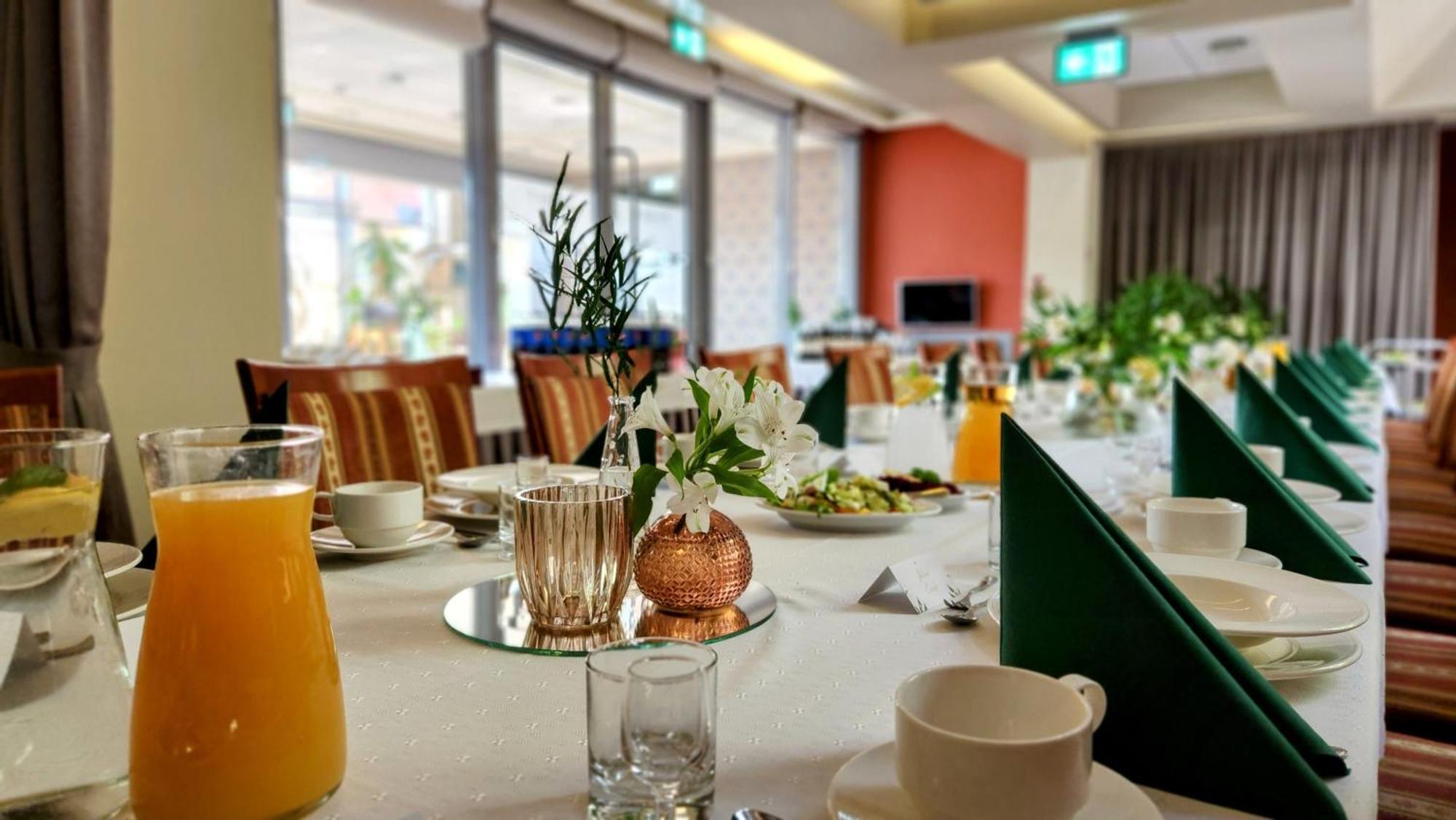 Eurohotel Swarzędz Esterno foto